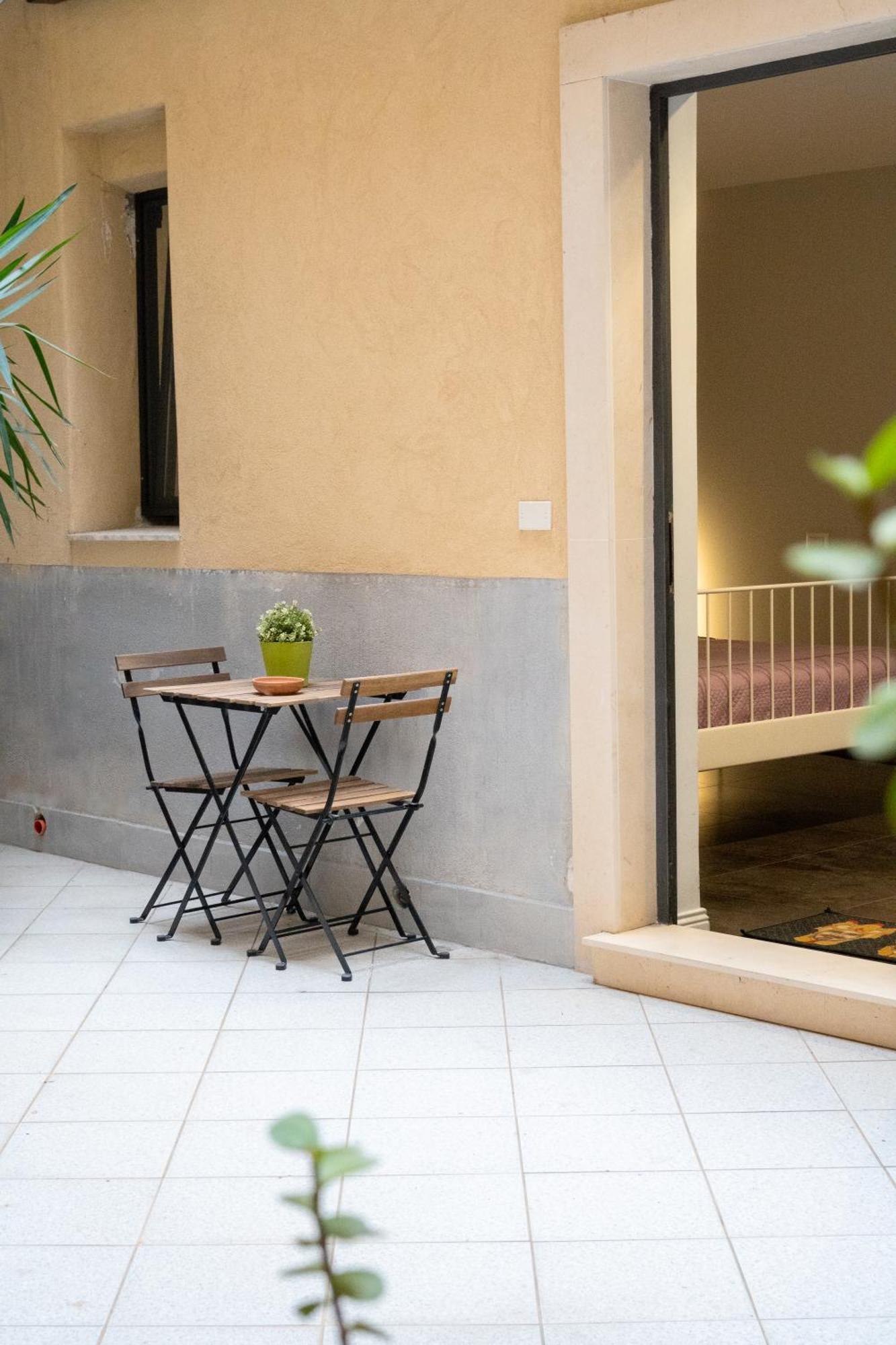 Ocucchiti Casa Vacanze A Catania Exterior photo